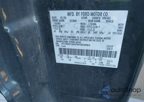 2006 Ford F-150 Xlt z USA, uszkodzony, nr VIN 1FTRW12W76FB52683